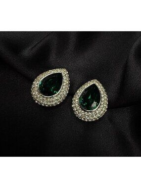 Vintage CINER Signed Clip-On Earrings